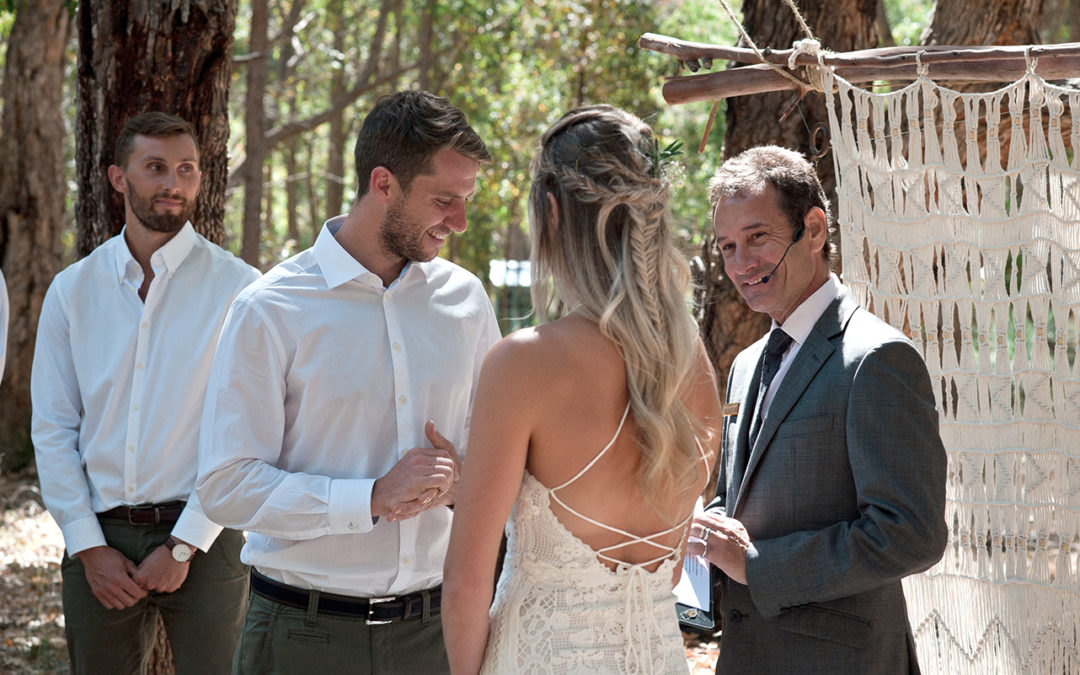 Why a Wedding Celebrant is Essential for a Non-Traditional Ceremony